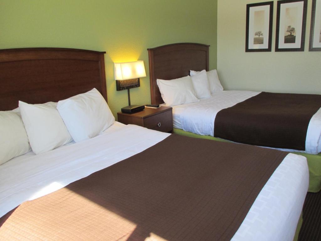 Cobblestone Hotel & Suites - Wisconsin Rapids Habitación foto